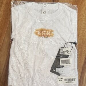 Kith Baby Dubai Desert Box Logo Tee White Infant Size 9-12M Brand New Sold Out